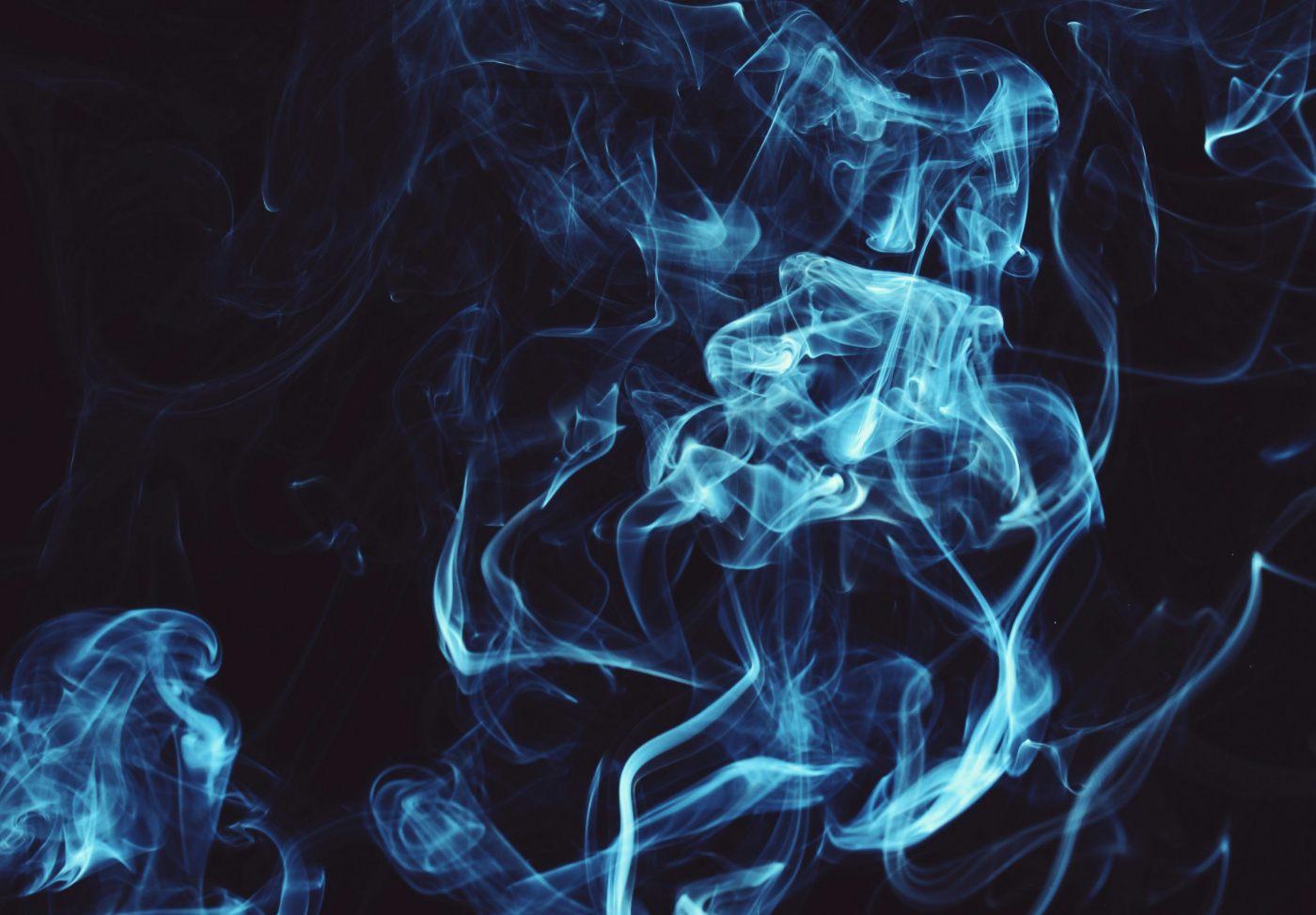Smoke Signals: Decoding Singapore’s Digital Discourse on Vaping